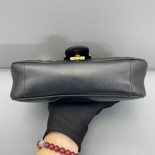 Gucci Chevron Mini GG Marmont Calfskin Black Gucci Chevron Mini GG Marmont Calfskin Black
