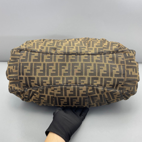 Fendi Chain Hobo FF Brown Fendi Chain Hobo FF Brown
