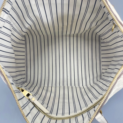 Louis Vuitton Lumineuse PM Monogram Empreinte White