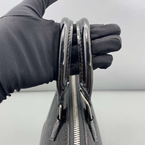 Louis Vuitton Alma PM Epi Black