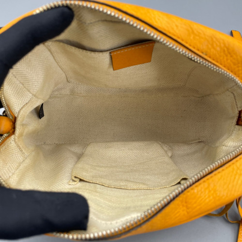 Gucci Tassel Camera Case Calfskin Orange Gucci Tassel Camera Case Calfskin Orange