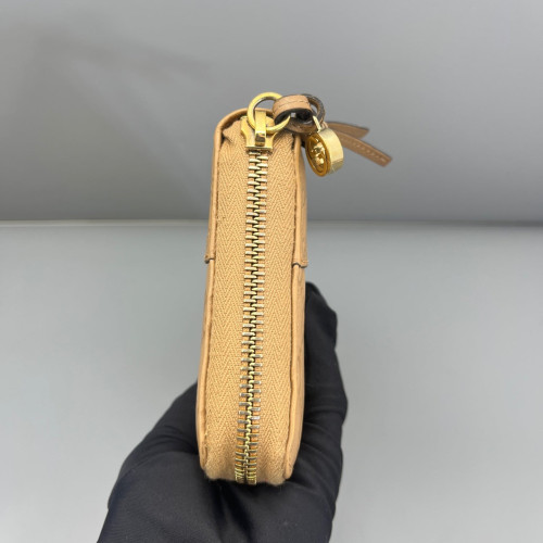 Gucci Zip Around Wallet Guccissima Nude Pink