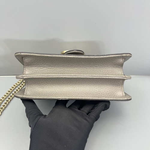 Gucci Small Interlocking G Shoulder Bag Grained Calfskin Grey Gucci Small Interlocking G Shoulder Bag Grained Calfskin Grey