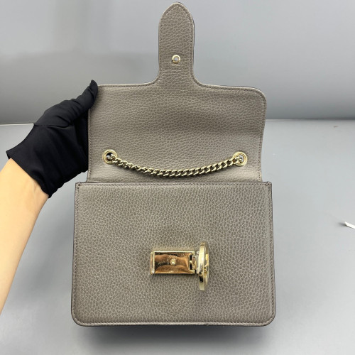 Gucci Small Interlocking G Shoulder Bag Grained Calfskin Grey Gucci Small Interlocking G Shoulder Bag Grained Calfskin Grey
