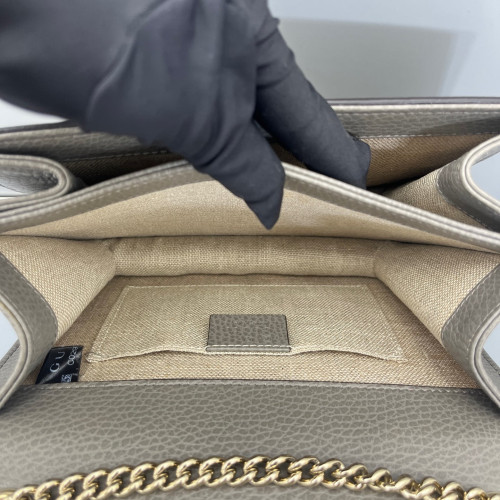 Gucci Small Interlocking G Shoulder Bag Grained Calfskin Grey Gucci Small Interlocking G Shoulder Bag Grained Calfskin Grey