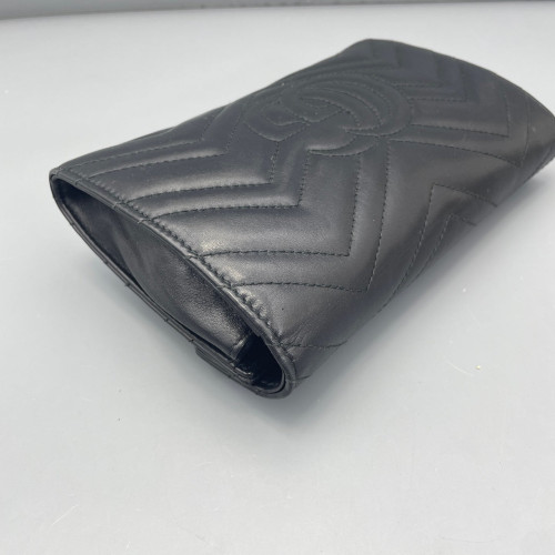 Gucci Chevron GG Marmont Chain Wallet Calfskin Black