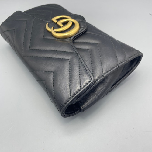 Gucci Chevron GG Marmont Chain Wallet Calfskin Black