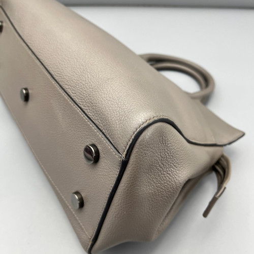 Yves Saint Laurent Medium Loulou Crossbody Bag Grained Calfskin Grey