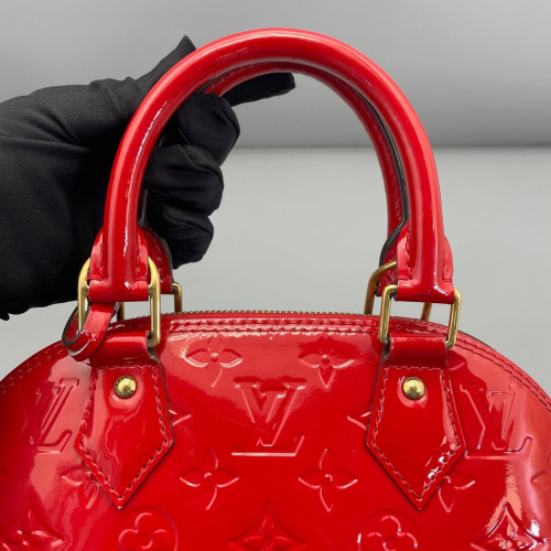 Louis Vuitton Alma BB Vernis Red