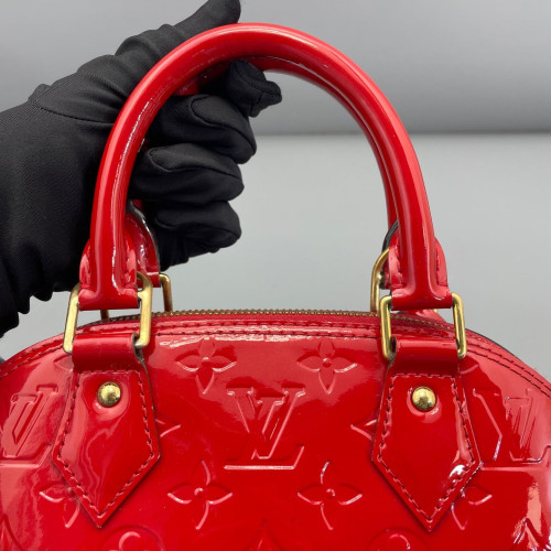 Louis Vuitton Alma BB Vernis Red