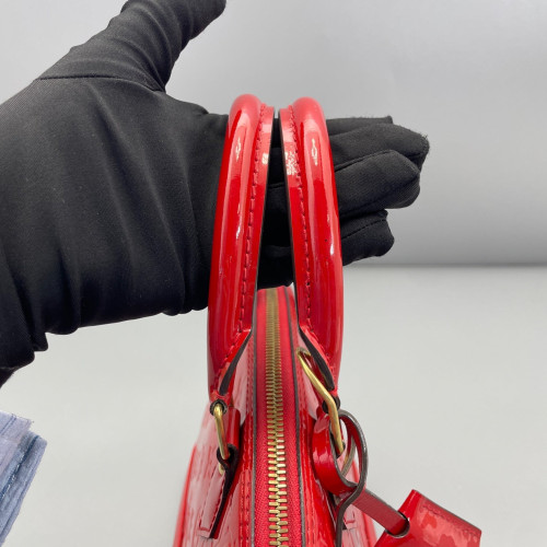 Louis Vuitton Alma BB Vernis Red