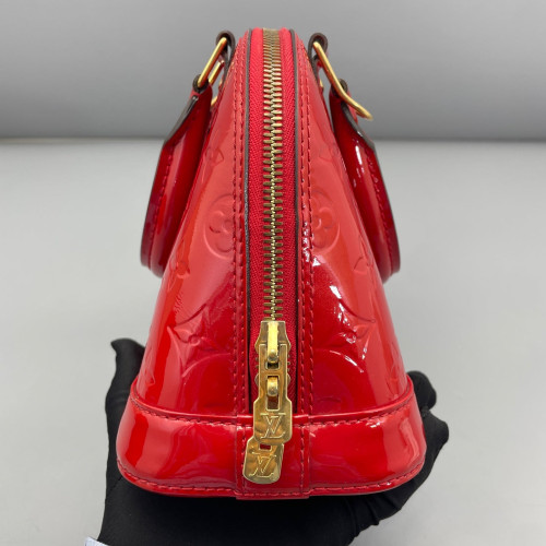 Louis Vuitton Alma BB Vernis Red
