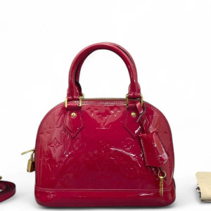 Louis Vuitton Alma BB Vernis Red