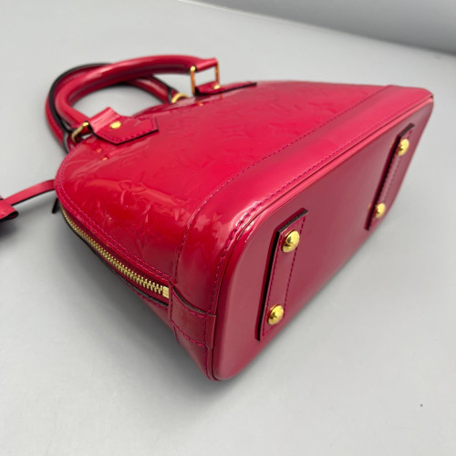 Louis Vuitton Alma BB Vernis Red