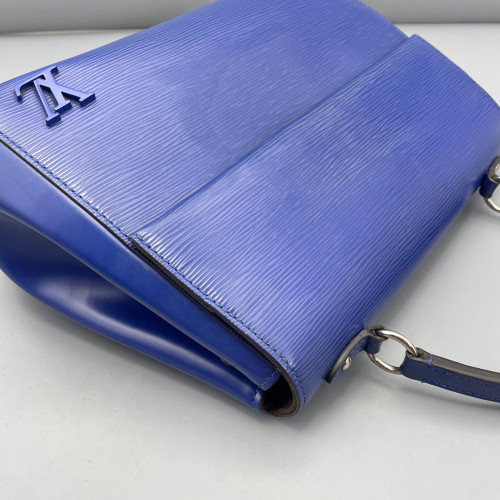 Louis Vuitton Cluny Mm Epi Blue Louis Vuitton Cluny Mm Epi Blue