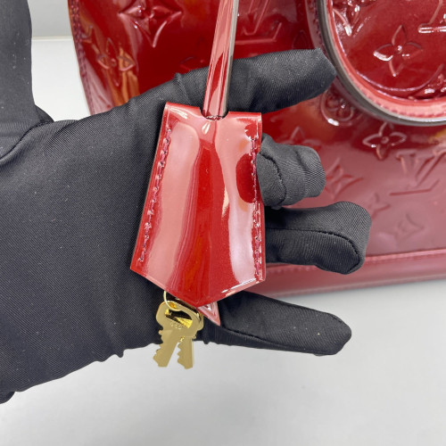 Louis Vuitton Alma PM Vernis Burgundy