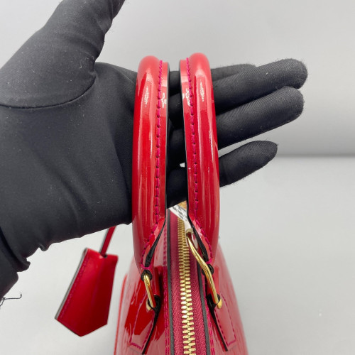 Louis Vuitton Alma BB Vernis Red