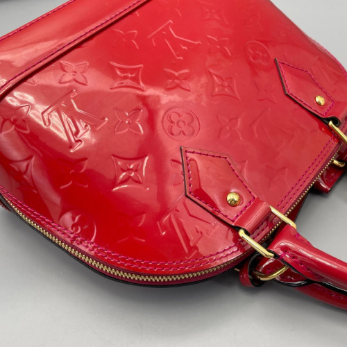 Louis Vuitton Alma BB Vernis Red