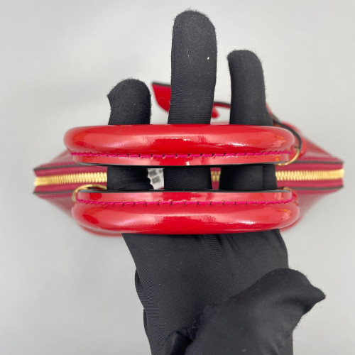 Louis Vuitton Alma BB Vernis Red