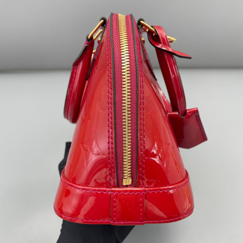Louis Vuitton Alma BB Vernis Red