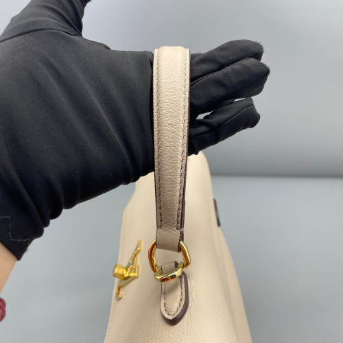 Louis Vuitton Lockme Ever MM Calfskin Natural Tan