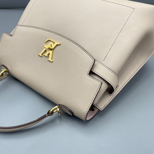 Louis Vuitton Lockme Ever MM Calfskin Natural Tan