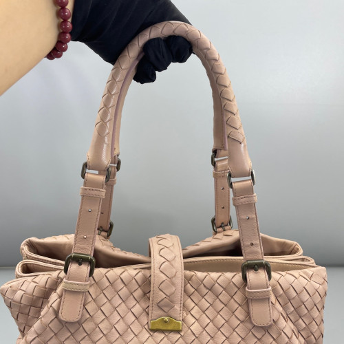 Bottega Veneta Large Roma Tote Bag Lambskin Intrecciato Nappa Nude Pink
