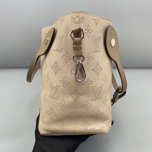 Louis Vuitton Hina PM Mahina Natural Tan