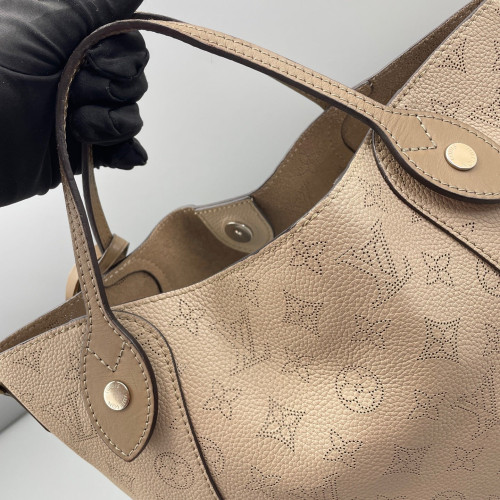 Louis Vuitton Hina PM Mahina Natural Tan
