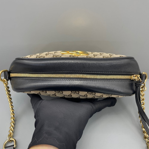 Gucci Camera Case GG Supreme Monogram Brown Black