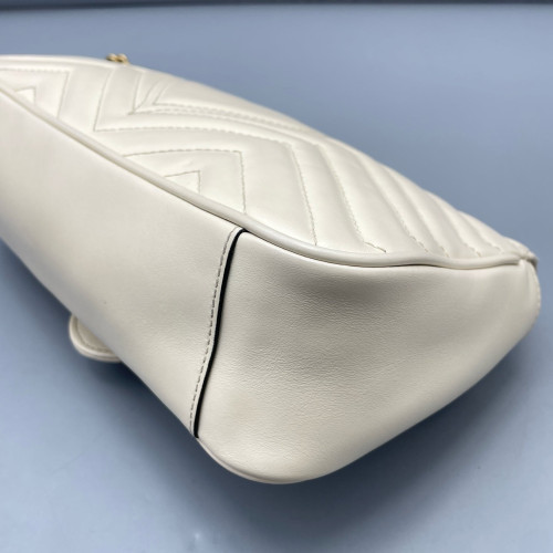 Gucci Chevron Small GG Marmont Calfskin White