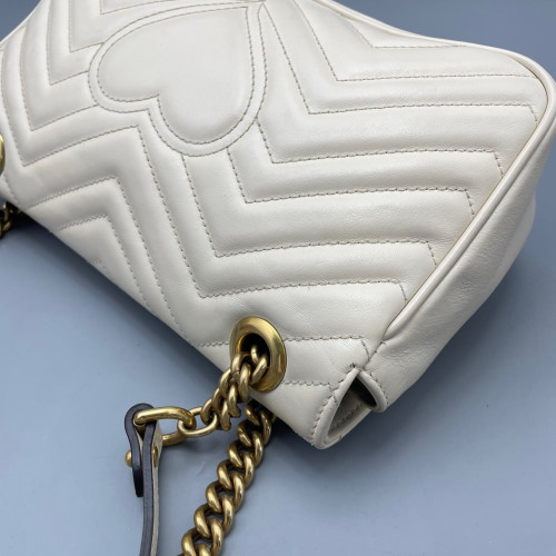 Gucci Chevron Small GG Marmont Calfskin White