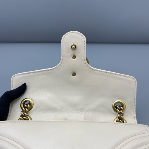 Gucci Chevron Small GG Marmont Calfskin White
