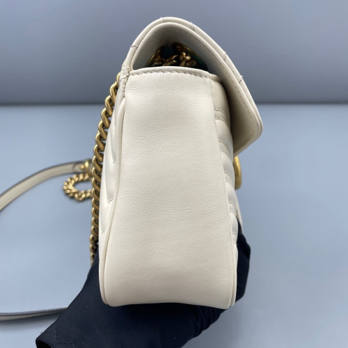 Gucci Chevron Small GG Marmont Calfskin White