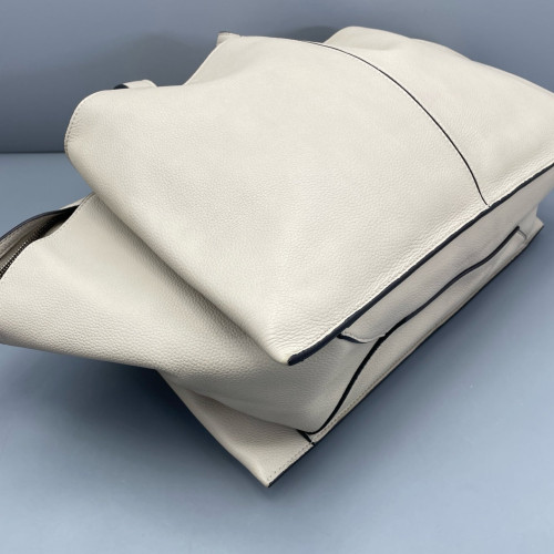 Celine Handbag Grained Calfskin White