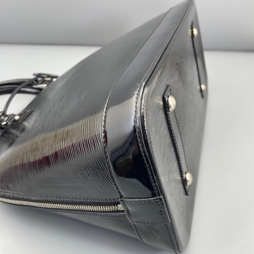 Louis Vuitton Alma GM Vernis Black