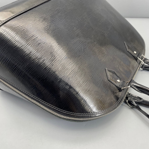 Louis Vuitton Alma GM Vernis Black