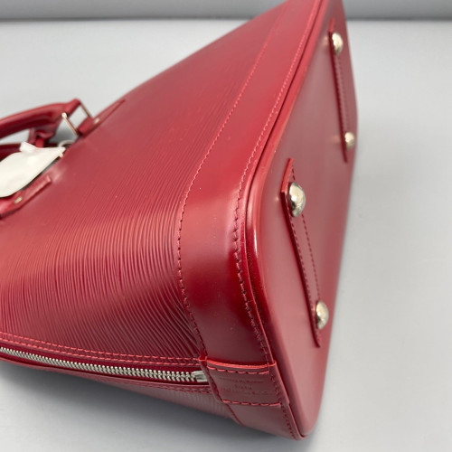 Louis Vuitton Alma PM Epi Red