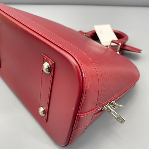 Louis Vuitton Alma PM Epi Red