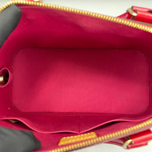 Louis Vuitton Alma PM Vernis Red