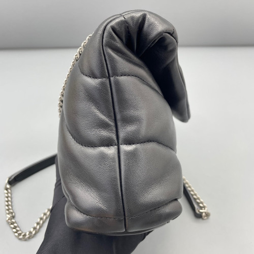 Yves Saint Laurent Toy Loulou Puffer Chain Calfskin Black