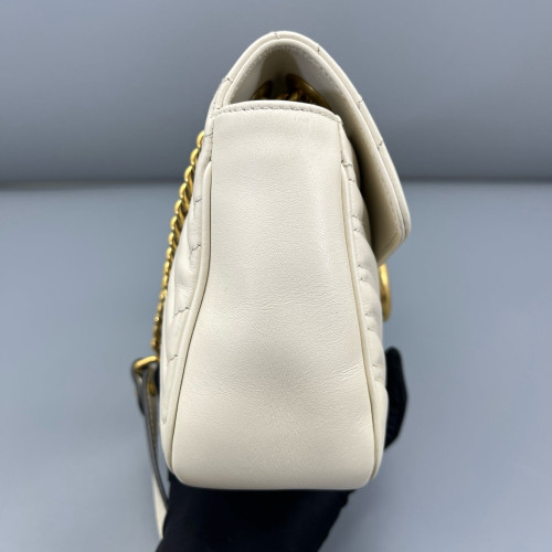 Gucci Chevron Small GG Marmont Calfskin White Gucci Chevron Small GG Marmont Calfskin White