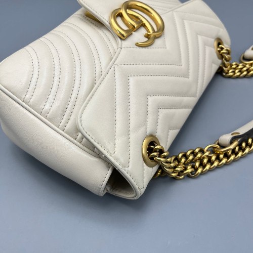 Gucci Chevron Small GG Marmont Calfskin White Gucci Chevron Small GG Marmont Calfskin White