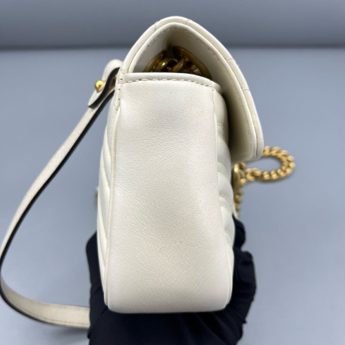 Gucci Chevron Mini GG Marmont Calfskin White Gucci Chevron Mini GG Marmont Calfskin White