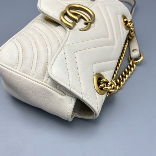 Gucci Chevron Mini GG Marmont Calfskin White Gucci Chevron Mini GG Marmont Calfskin White