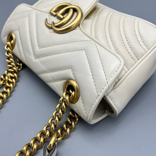 Gucci Chevron Mini GG Marmont Calfskin White Gucci Chevron Mini GG Marmont Calfskin White