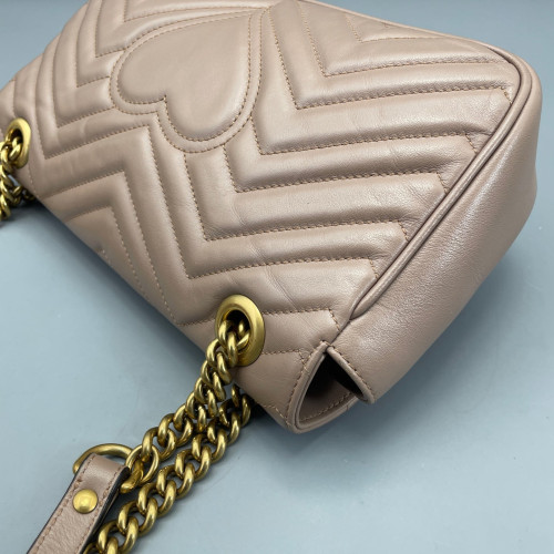 Gucci Chevron Small GG Marmont Calfskin Natural Tan Gucci Chevron Small GG Marmont Calfskin Natural Tan