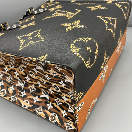 Louis Vuitton Jungle Onthego GM Monogram Giant Black