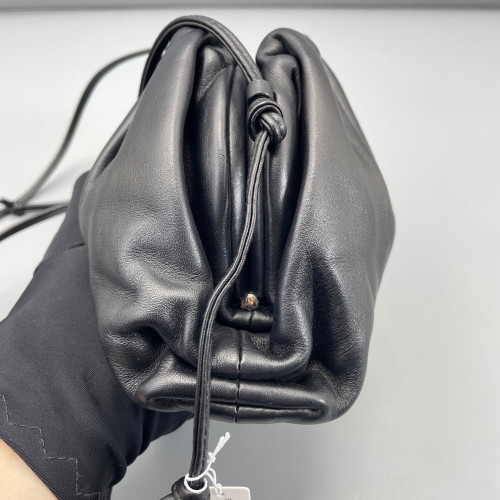 Bottega Veneta The Mini Pouch Nappa Black