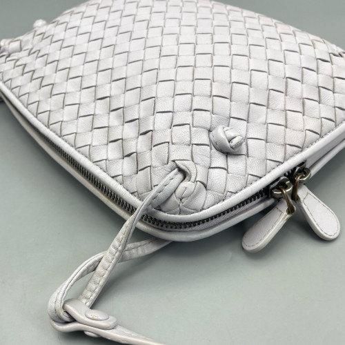 Bottega Veneta Nodini Crossbody Messenger Calfskin Intrecciato Light Purple